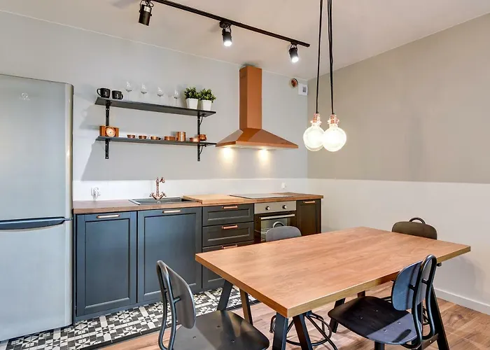 شقة Apartament Chmielna 1 غدانسك